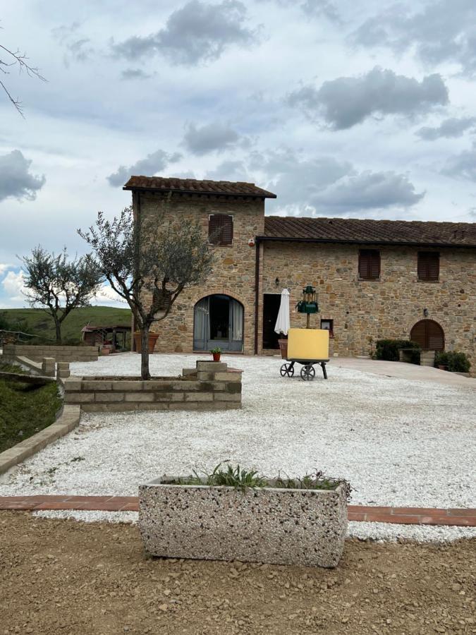 מונטאיונה Masso Alle Rose Di Santarsiero Serena מראה חיצוני תמונה
